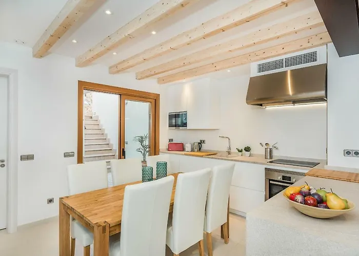 Semesterbostad Townhouse Coa By Sunvillas Mallorca *