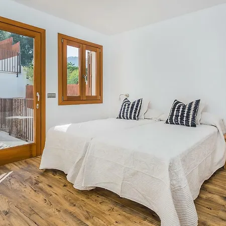 Townhouse Coa By Sunvillas Mallorca Будинок відпочинку Польєнса